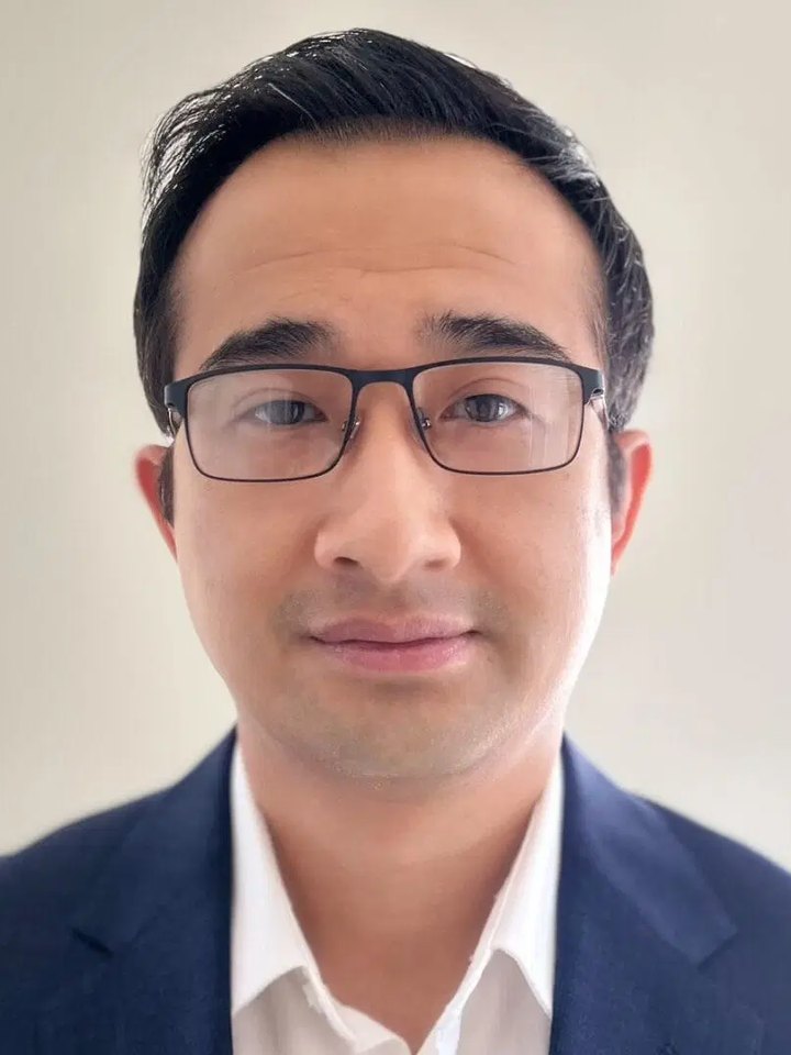 Mr Oliver Chan